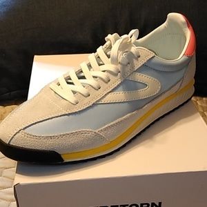 NWOB Tretorn Sneakers